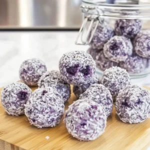 Blueberry Bliss Balls: Easy, Healthy Snacks for Everyone 6 Blueberry Bliss Balls