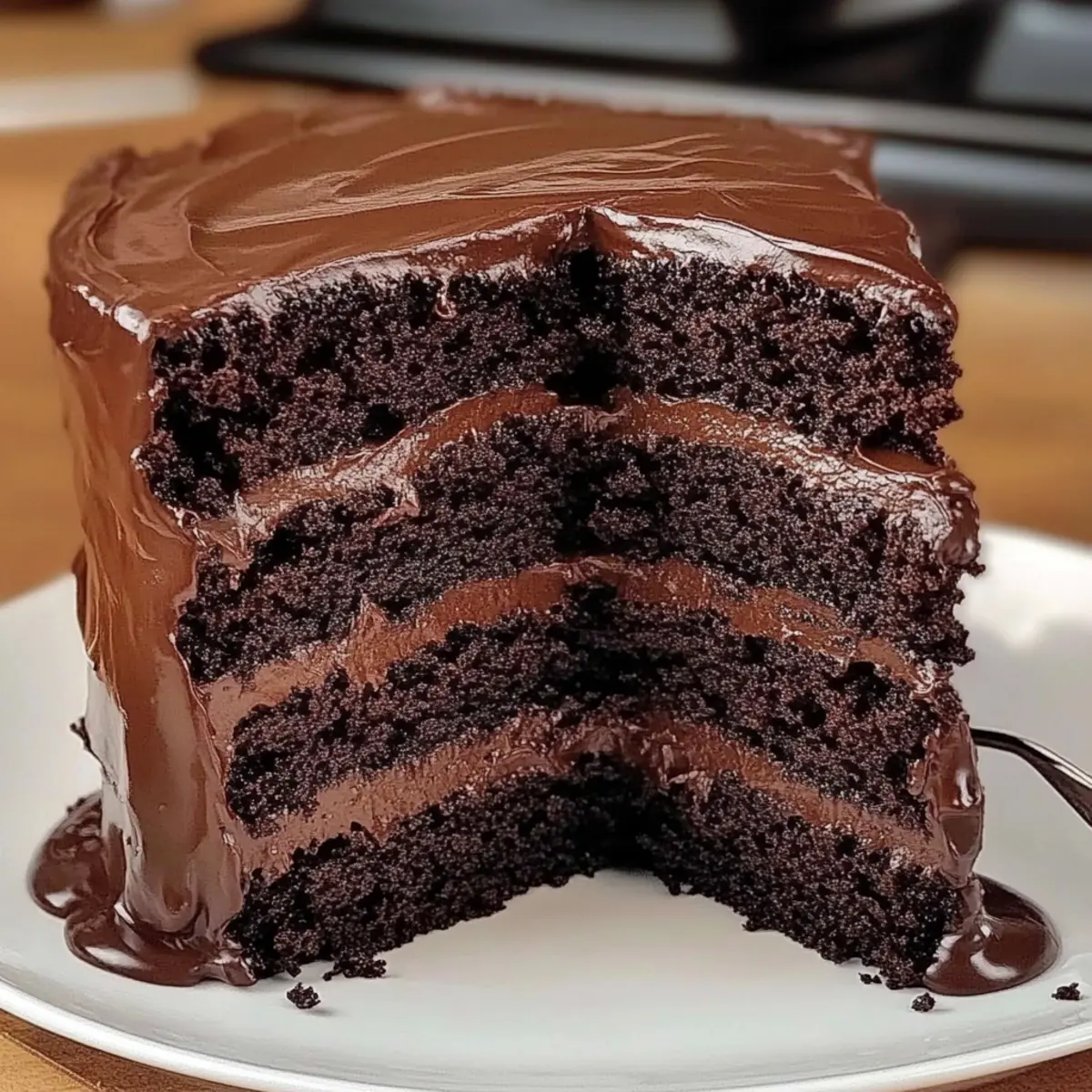 Irresistibly Rich and Moist Chocolate Cake Perfect for You 3 91392185 003f 4878 a018 b1e58a8acd4abl jvcnuo